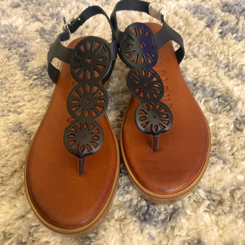 Musse & Cloud New Black Leather Sandals